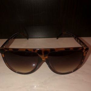 Brand new fashion nova sunglasses! 🕶